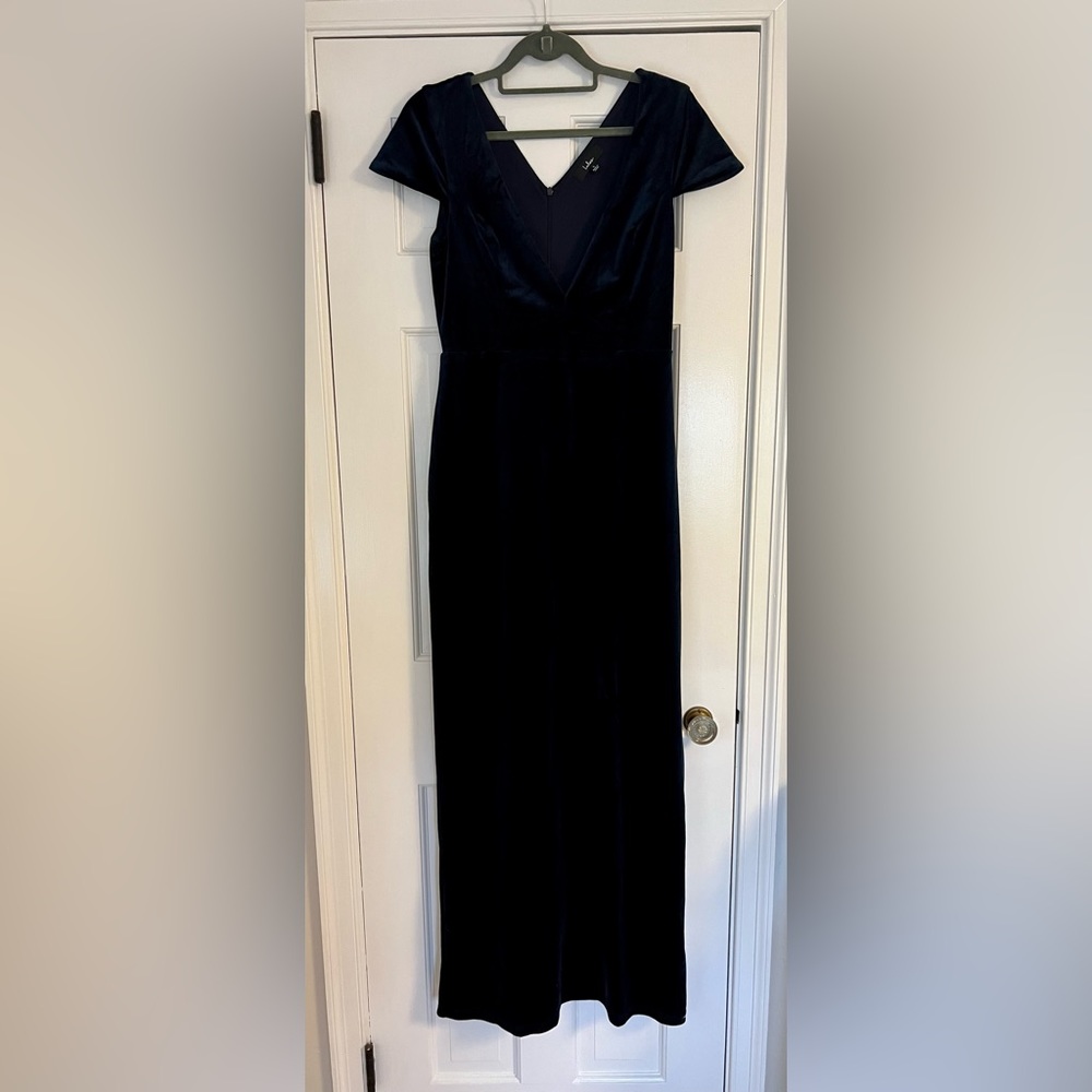 Lulus navy velvet gown